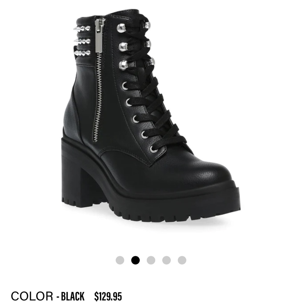 STEVE MADDEN JAYDIN studded platform boot